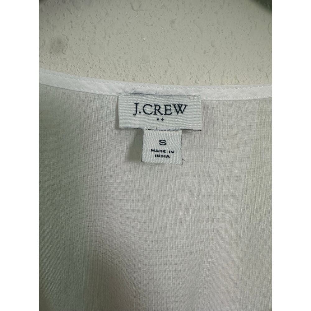 J Crew V-neck top with embroidered flutter sleeves Size Blue/White Medium - Picture 3 of 5